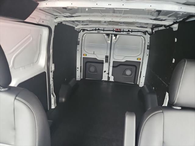 2025 Ford Transit Cargo Van Base