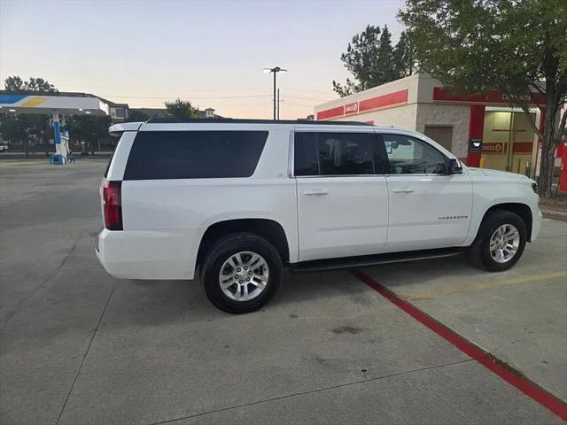 2017 Chevrolet Suburban LT