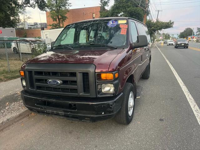 2010 Ford E350 Base