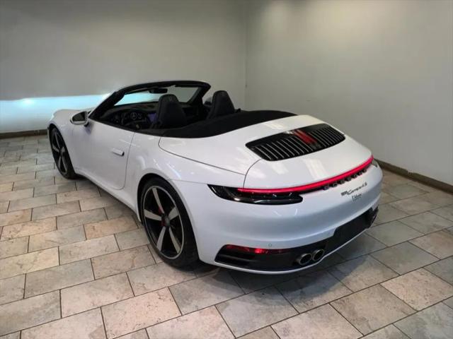 2020 Porsche 911 Carrera 4S Cabriolet