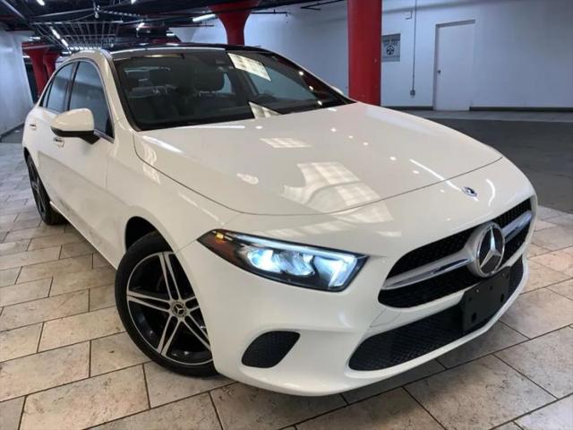 2022 Mercedes-Benz A 220 4MATIC