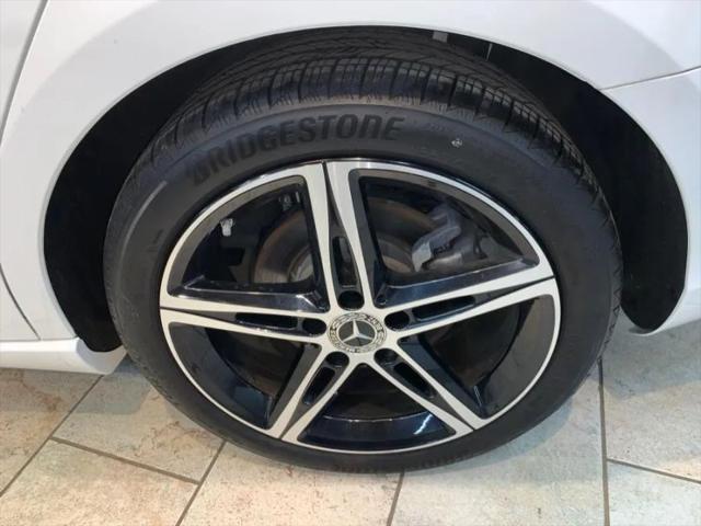 2022 Mercedes-Benz A 220 4MATIC