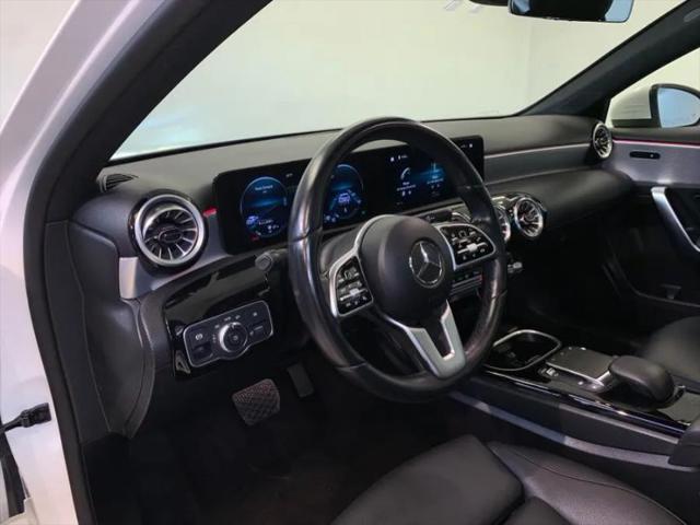 2022 Mercedes-Benz A 220 4MATIC