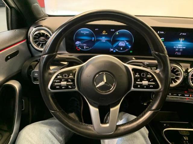 2022 Mercedes-Benz A 220 4MATIC