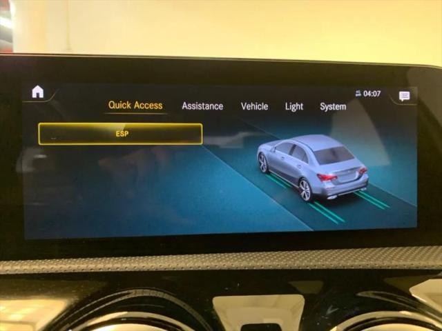 2022 Mercedes-Benz A 220 4MATIC