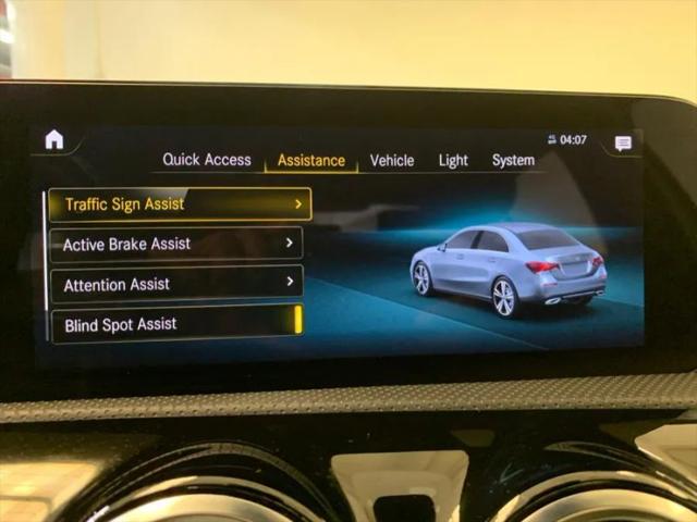 2022 Mercedes-Benz A 220 4MATIC