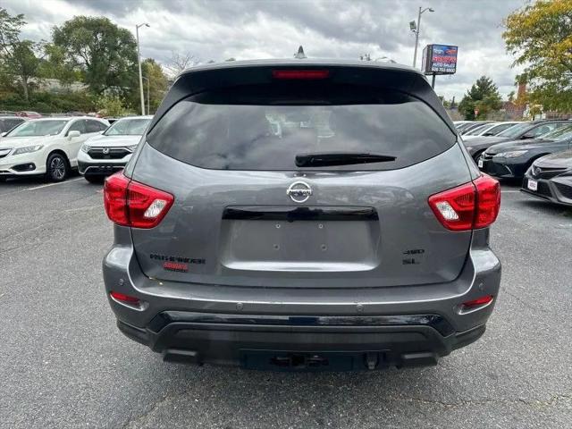 2020 Nissan Pathfinder SL 4WD
