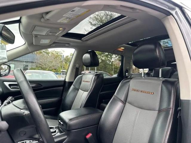 2020 Nissan Pathfinder SL 4WD