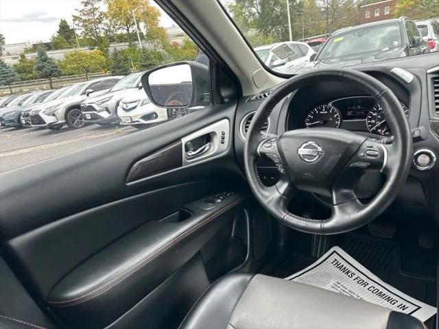 2020 Nissan Pathfinder SL 4WD
