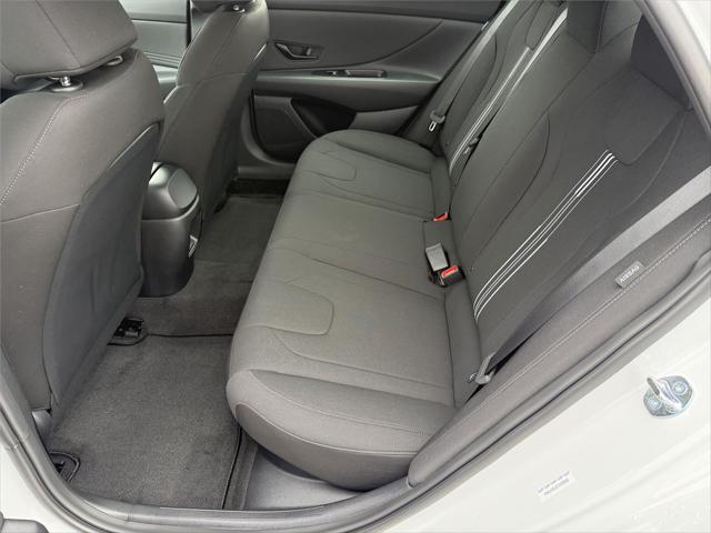 2026 Hyundai Elantra Hybrid SEL Sport