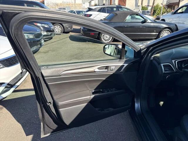 2015 Ford Fusion Energi SE Luxury