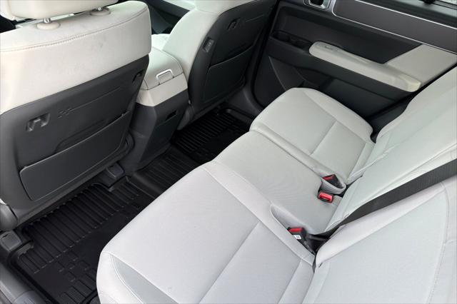 2026 Hyundai Santa Fe SE