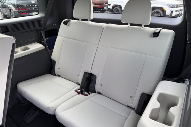 2026 Hyundai Santa Fe SE