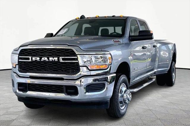 2021 Ram 3500 Tradesman Crew Cab 4x4 8' Box for sale in Tampa, FL