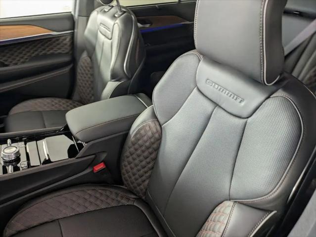 2025 Jeep Grand Cherokee Summit Reserve 4x4