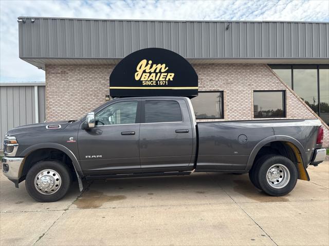 2025 RAM 3500 Limited Longhorn Crew Cab 4x4 8 Box 2025 RAM 3500 Limited Longhorn Crew Cab 4x4 8 Box