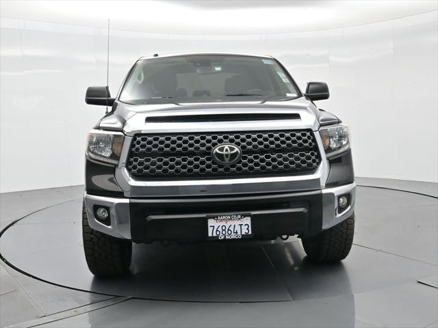 2018 Toyota Tundra SR5 5.7L V8 2018 Toyota Tundra SR5 5.7L V8