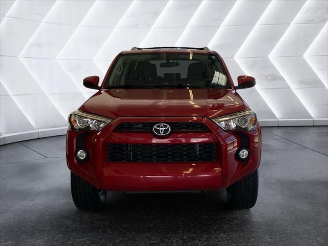 2016 Toyota 4Runner SR5 2016 Toyota 4Runner SR5