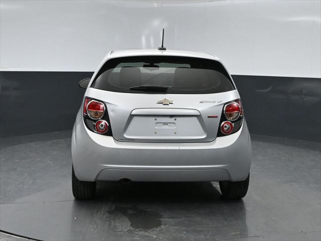 2016 Chevrolet Sonic LT Auto 2016 Chevrolet Sonic LT Auto