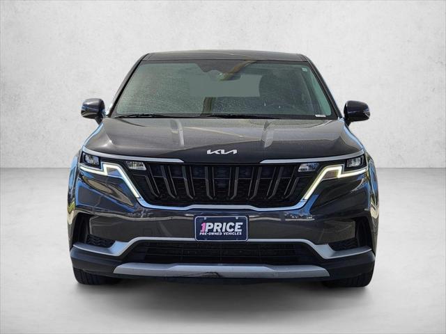 2022 Kia Carnival MPV LX 2022 Kia Carnival MPV LX