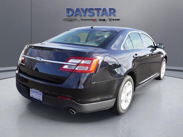 2018 Ford Taurus SE 2018 Ford Taurus SE