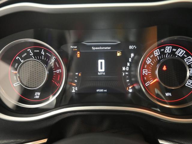 2016 Dodge Challenger SXT Plus