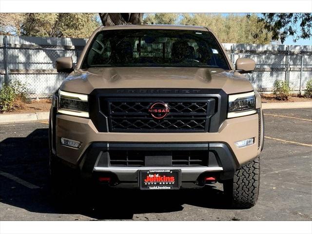 2023 Nissan Frontier Crew Cab PRO-4X 4x4 2023 Nissan Frontier Crew Cab PRO-4X 4x4