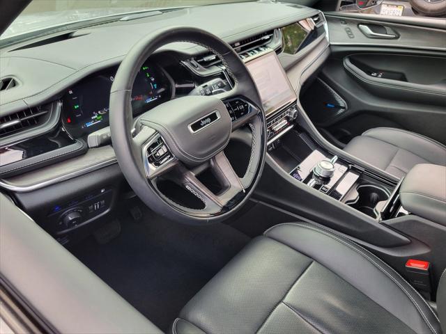 2023 Jeep Grand Cherokee 4xe Overland 2023 Jeep Grand Cherokee 4xe Overland