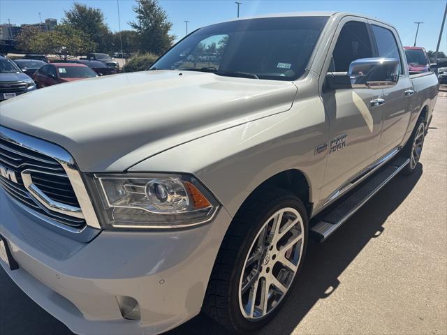 2017 RAM 1500 Limited Crew Cab 4x2 57 Box
