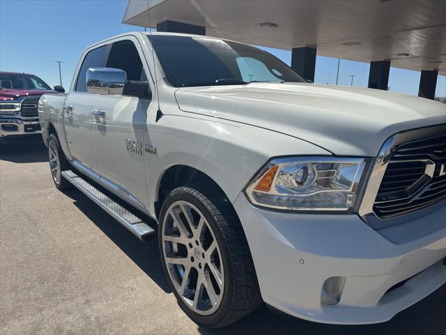 2017 RAM 1500 Limited Crew Cab 4x2 57 Box