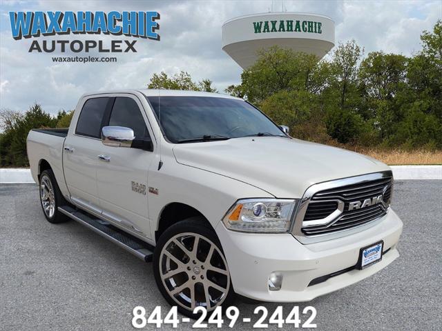 2017 RAM 1500 Limited Crew Cab 4x2 57 Box 2017 RAM 1500 Limited Crew Cab 4x2 57 Box