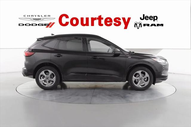 2023 Ford Escape ST-Line 2023 Ford Escape ST-Line