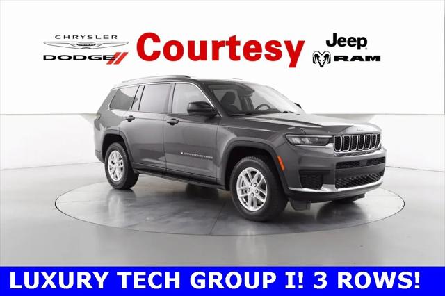 2022 Jeep Grand Cherokee L Laredo 4x4 2022 Jeep Grand Cherokee L Laredo 4x4