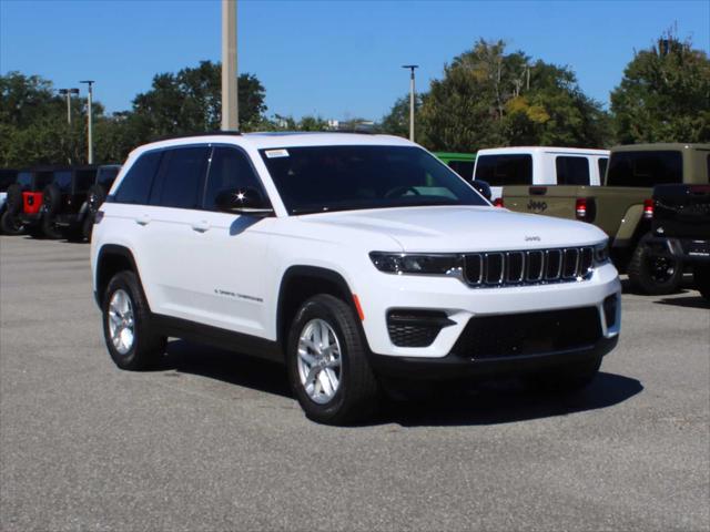 2025 Jeep Grand Cherokee GRAND CHEROKEE LAREDO X 4X2
