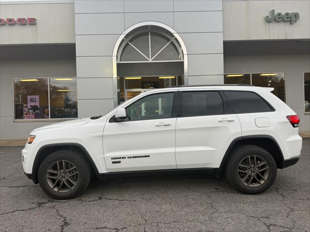2016 Jeep Grand Cherokee 75th Anniversary 2016 Jeep Grand Cherokee 75th Anniversary