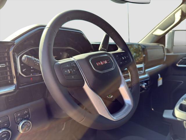 2026 GMC Sierra 2500HD Crew Cab, Standard Bed, SLE, 4WD