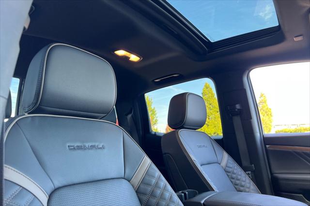 2024 GMC Canyon 4WD Denali