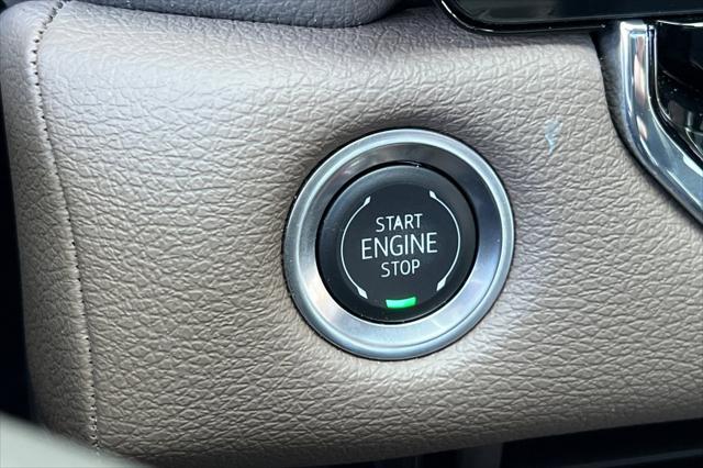 2024 GMC Canyon 4WD Denali