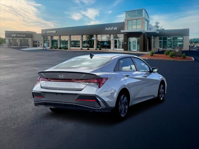 2026 Hyundai Elantra Hybrid SEL Sport