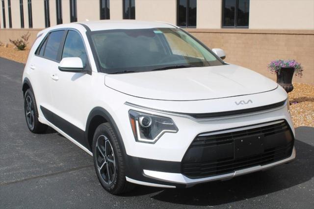 2023 Kia Niro LX 2023 Kia Niro LX