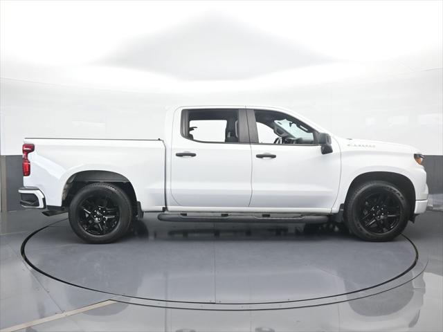 2022 Chevrolet Silverado 1500 2WD Crew Cab Short Bed Custom