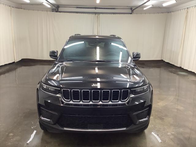 2025 Jeep Grand Cherokee GRAND CHEROKEE LAREDO X 4X4