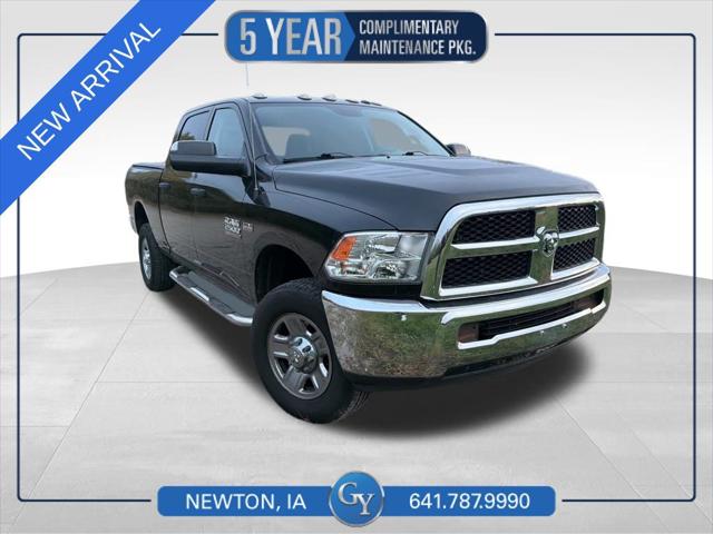 2017 RAM 2500 Tradesman Crew Cab 4x4 64 Box