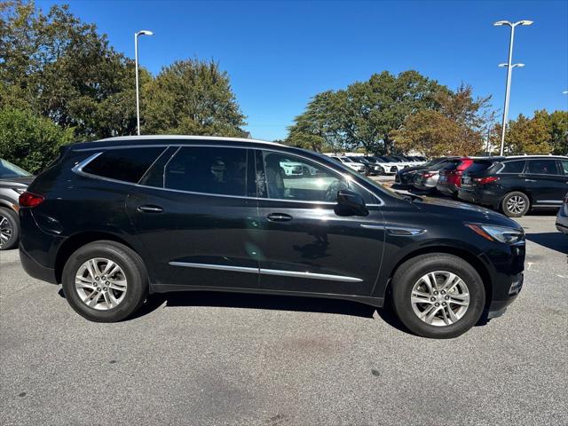 2018 Buick Enclave Essence 2018 Buick Enclave Essence