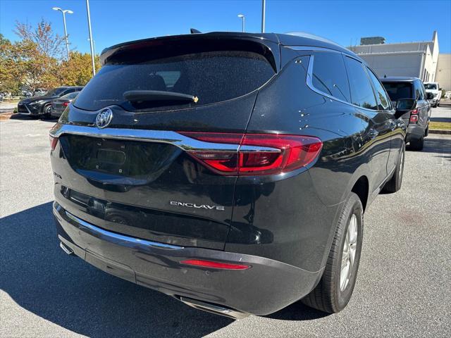 2018 Buick Enclave Essence 2018 Buick Enclave Essence