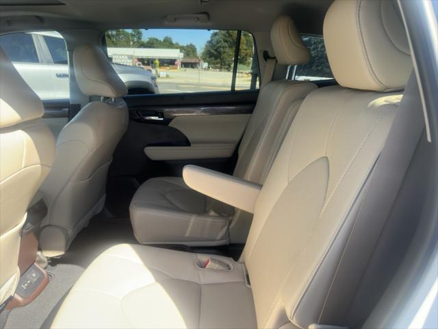 2022 Toyota Highlander Limited 2022 Toyota Highlander Limited