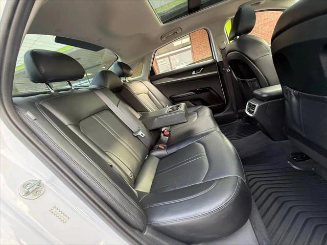 2021 Kia K5 EX