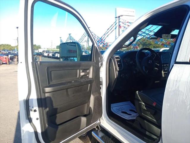 2025 Ram 2500 Tradesman Crew Cab 4x4 6'4" Box