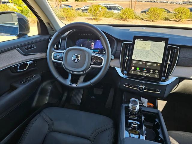 2025 Volvo XC90 B6 Plus 7-Seater