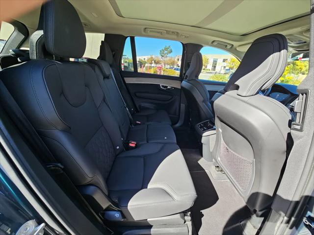 2025 Volvo XC90 B6 Plus 7-Seater